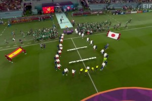 日本世界杯经典时刻：2-1西班牙，小组头名从“死亡之组”出线