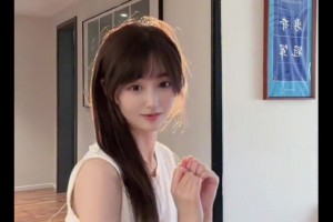 像甜美女孩不像人妻！勇士女主播小七晒自拍热舞视频