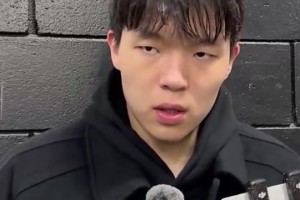 杨瀚森此前跟着斯普利特训练：定点三分12中11