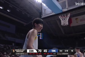就搞你心态！杨瀚森被高柏锴犯规后贴脸开大：你四犯啦
