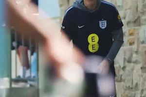 主教练正在热身！英格兰精准度测验小游戏！