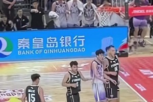 搞怪奥尼尔上线 真是个大活宝
