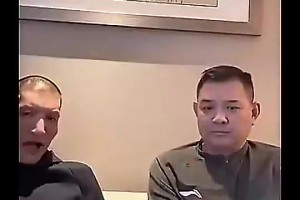巩晓彬&巴特尔此前评价杨瀚森：不能说懒吧，他在场上表现欲不强
